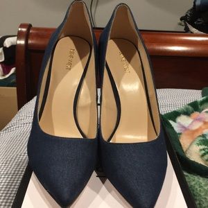 Brand new Nine west Denim Pumps size 12